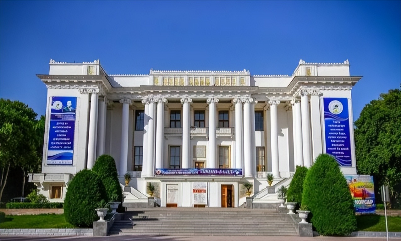 中国制造业爆发持久韧性，日本专家：印度根本不是对手