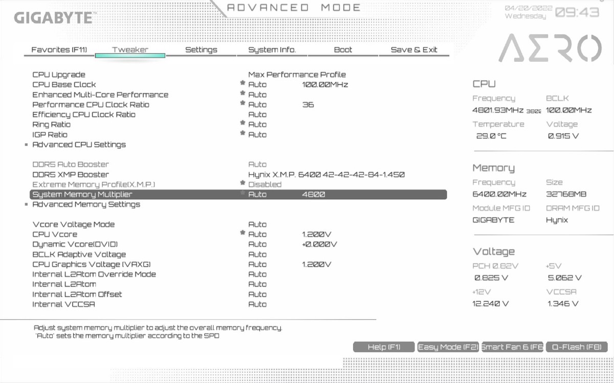 面向高端玩家、可一键超频至6400的技嘉AORUSRGBDDR56000内存条