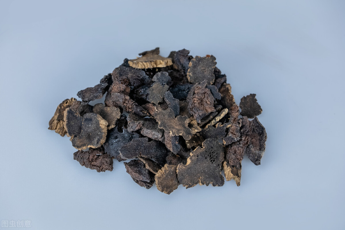 慢性咽炎嗓子干有异物感吃什么药,慢性咽炎喉咙异物感吃什么药