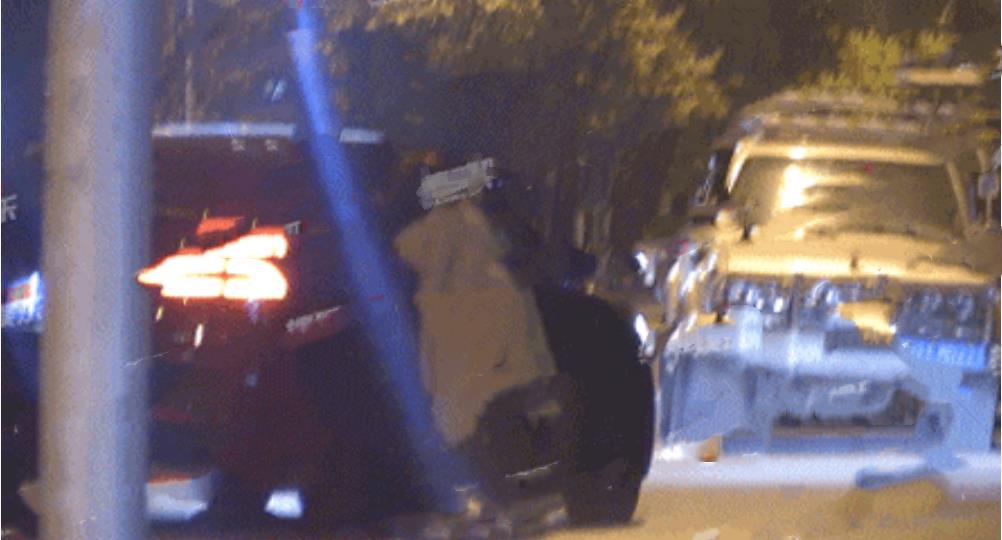 私生活混乱、卖假货、深陷“丑闻”，这4位“老戏骨”晚节不保？