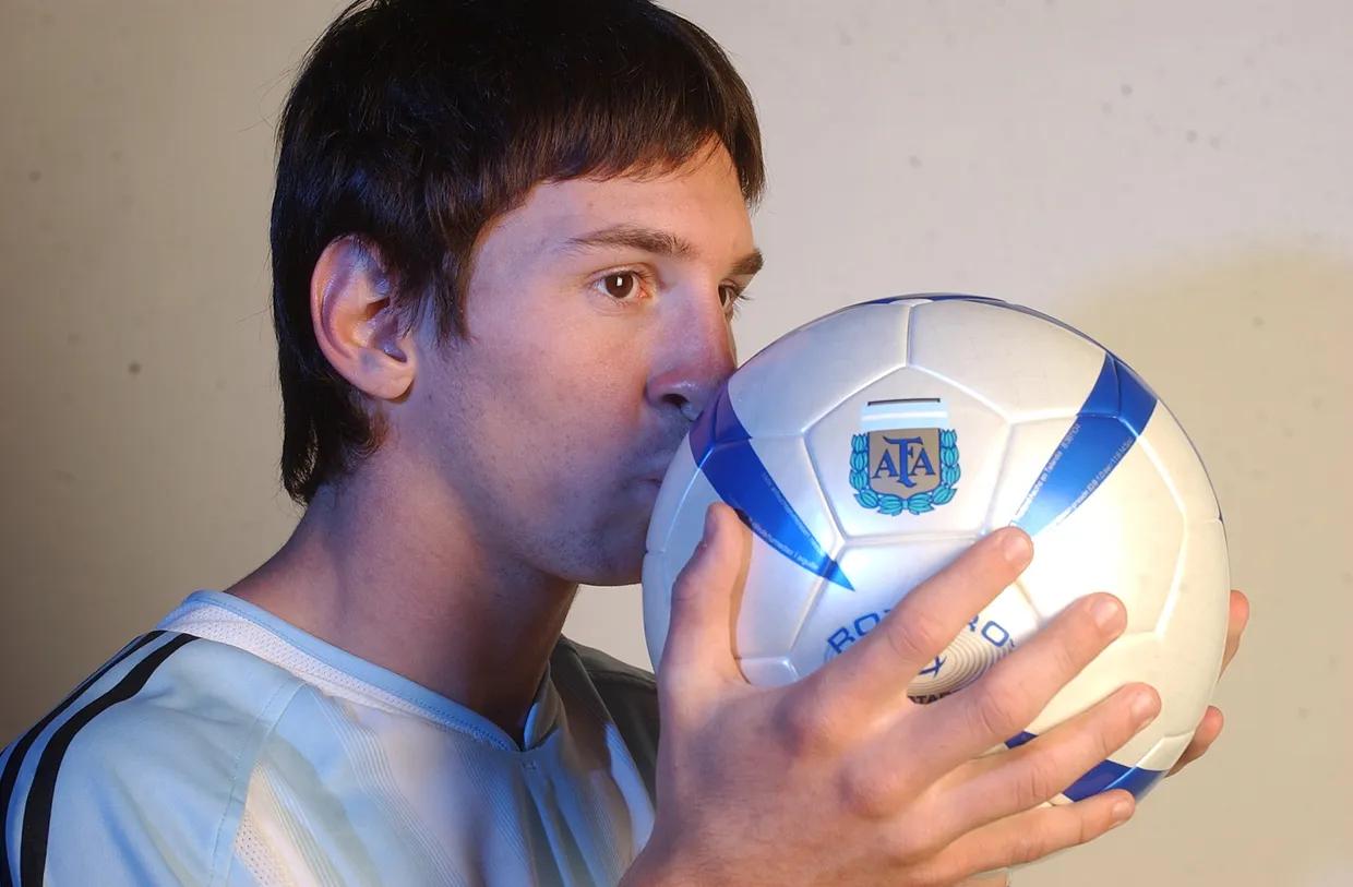 卡塔尔世界杯梅西遗憾瞬间,梅西在卡塔尔世界杯的强势表现