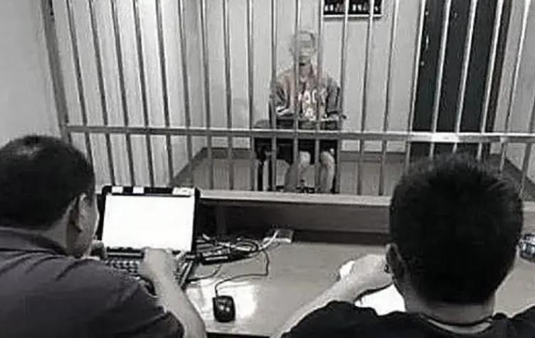 男逃犯被抓,男子杀害同乡逃亡二十多年