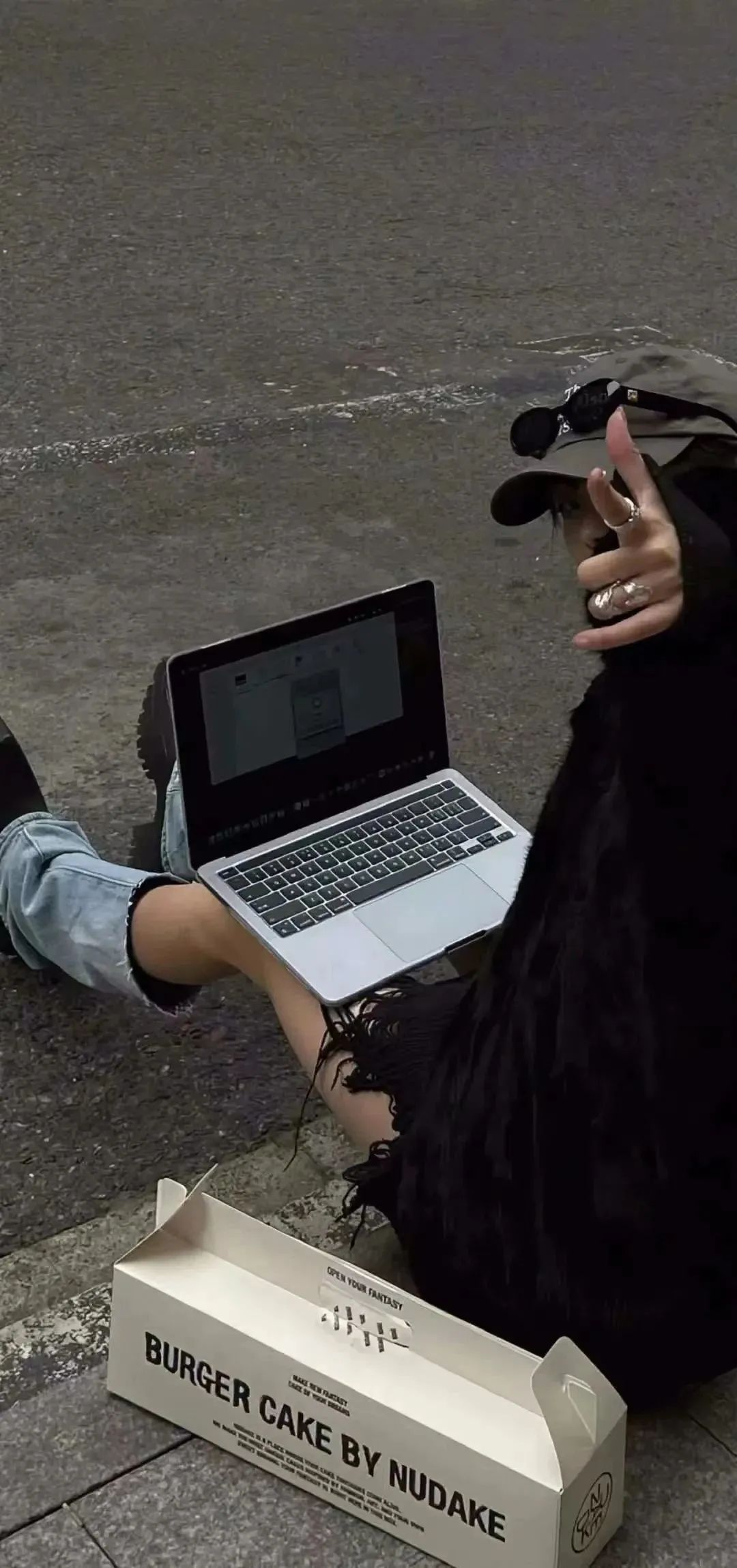 可爱的卡通男女背景,女生聊天背景可爱卡通