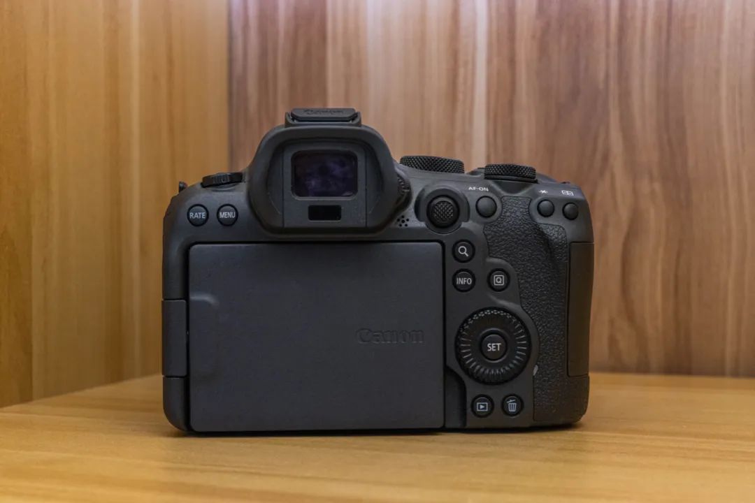 佳能eosr6markii相机镜头推荐,佳能eosr6mark2直出