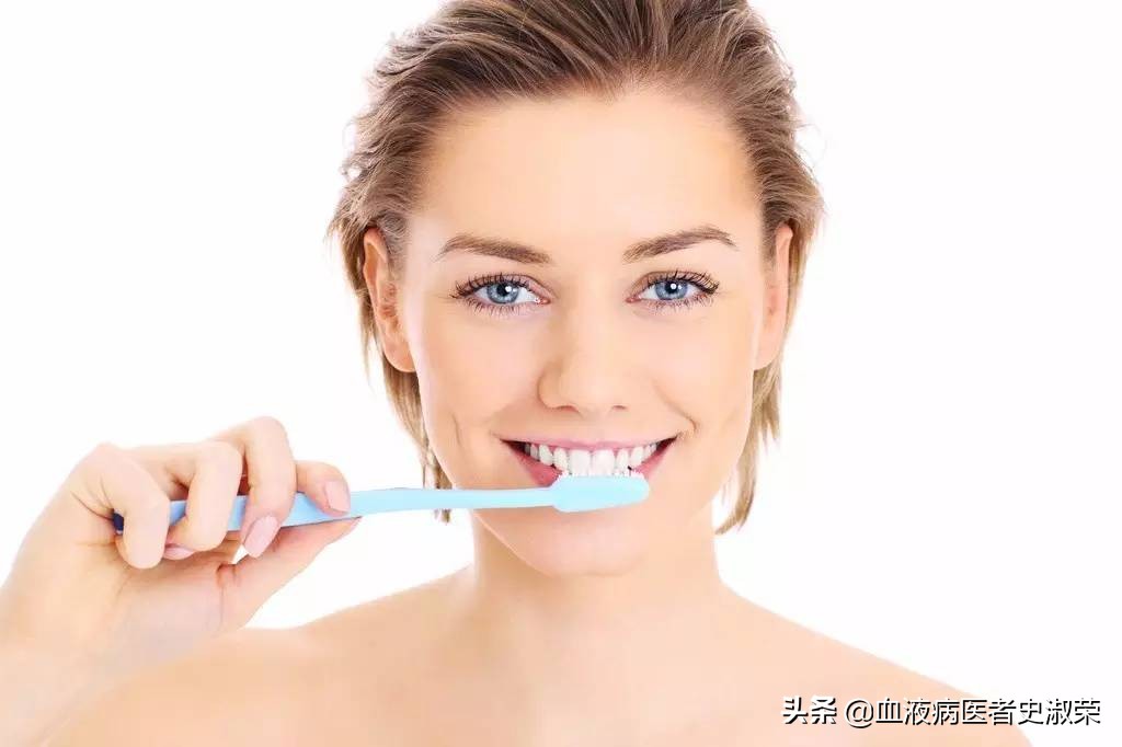 牙龈无症状出血多提示什么血液病,牙龈发炎长时间流血是血液病