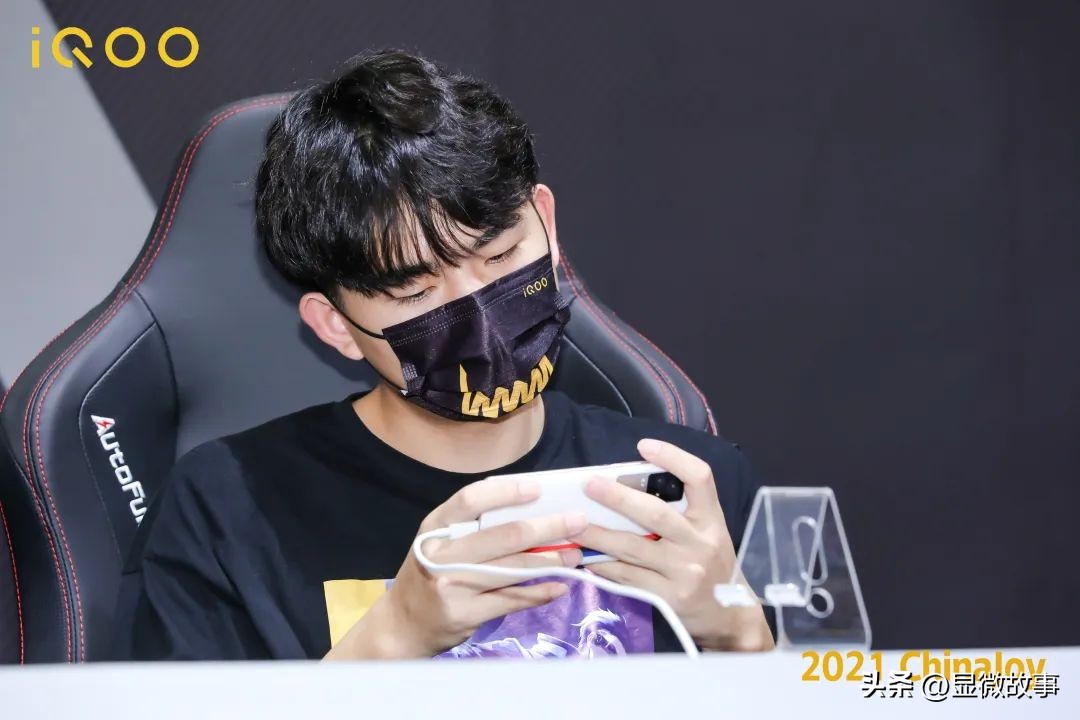 游戏已经成为了职业了吗,把游戏当职业的人真不务正业吗