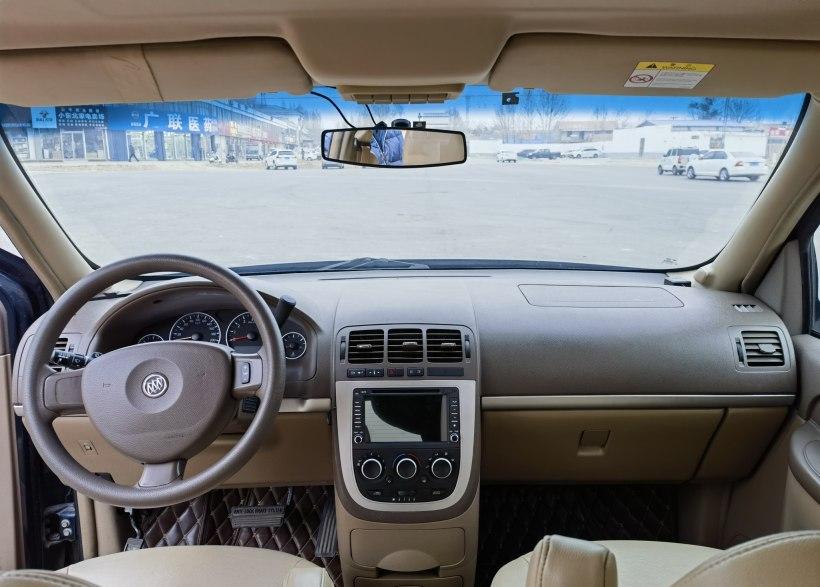 怎么选择自己第一台车 (如何选购一台车)