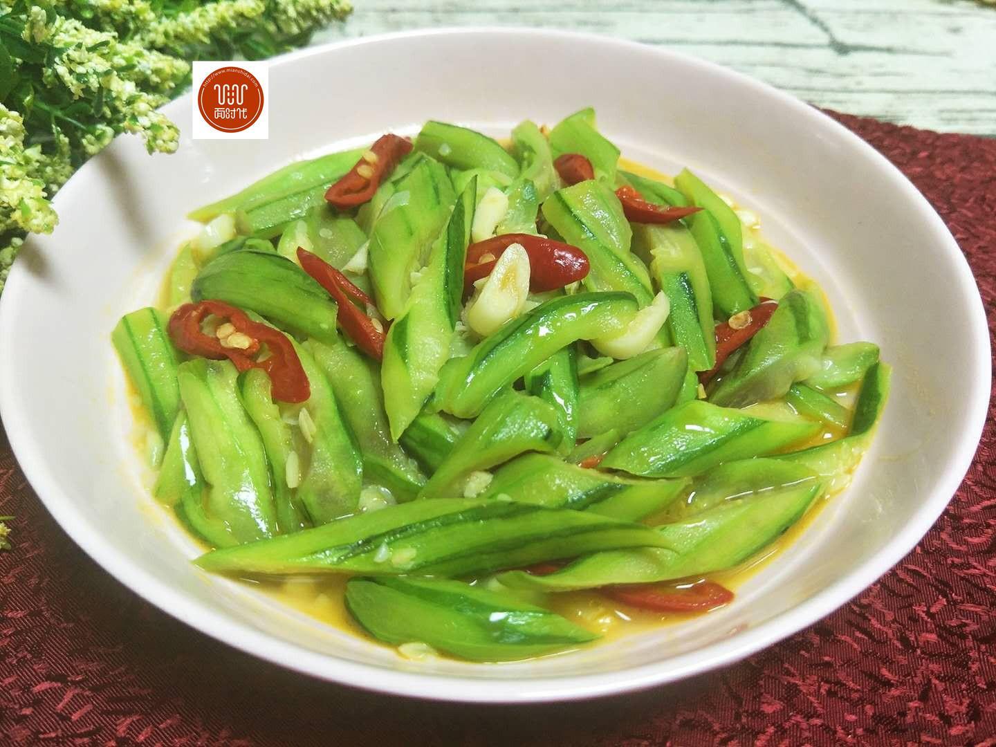 夏天吃瓜它们比西瓜更解暑,夏季吃瓜季多吃这5种瓜消暑清热