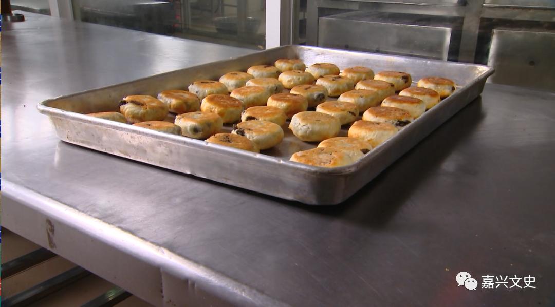 新塍新旺记月饼地址,新塍蓉蓉月饼排队