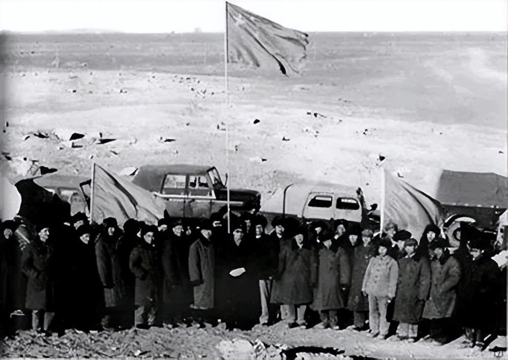 历史上的今天3.27,历史上的今天4月27号