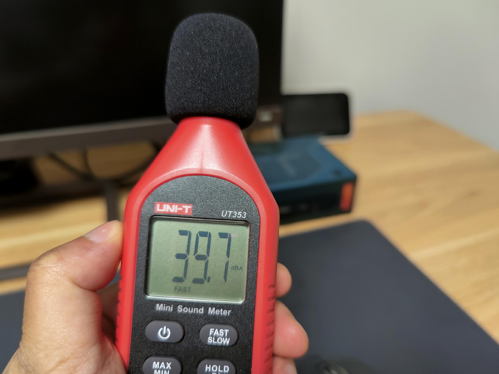 amd锐龙77840hs迷你主机拆解,amd7840h迷你主机显卡测评