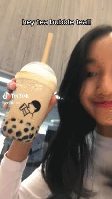 晒爸爸买包被嘲讽,女生晒爸爸送奢侈品包包