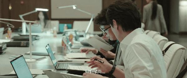 《纵有疾风起》今晚开播，2大卫视强推，15位实力派坐镇，要爆了