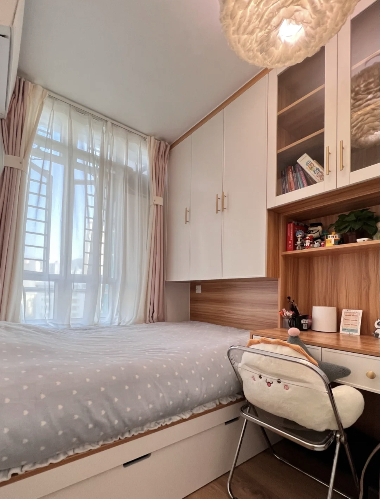 她等了8年,终于租到35㎡“公屋”,花10万装修后,效果太精致了