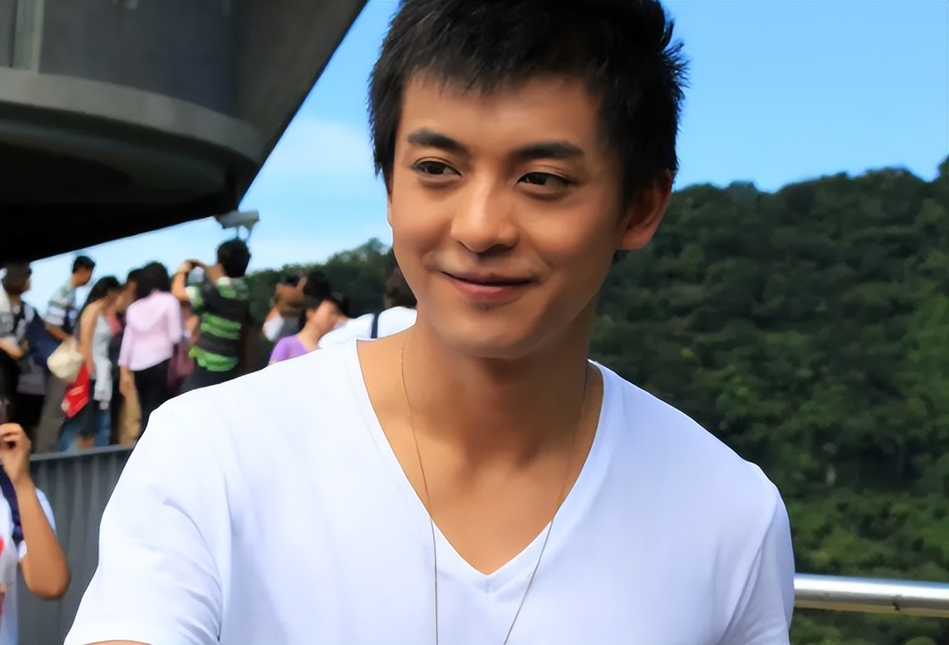 内娱怪象引热议，整容磨皮横扫各大国剧，越“不要脸”越火？