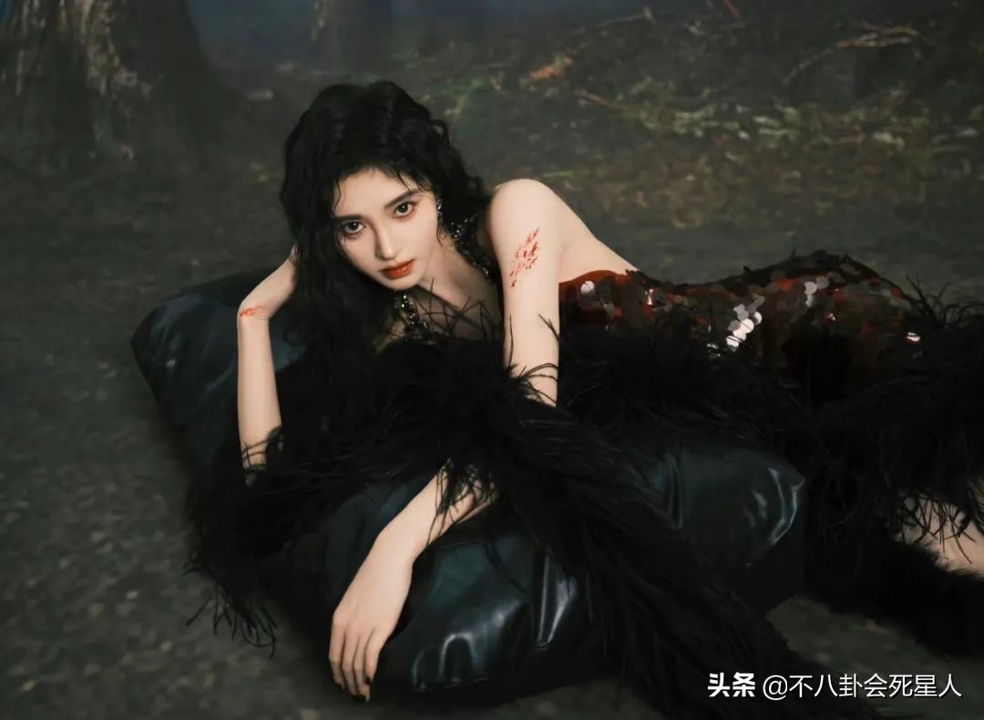 假头发假鼻子,假头发和假肚皮