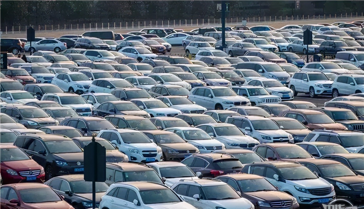 法院拍卖二手车可以买吗,法院拍卖二手车一般在哪里拍卖