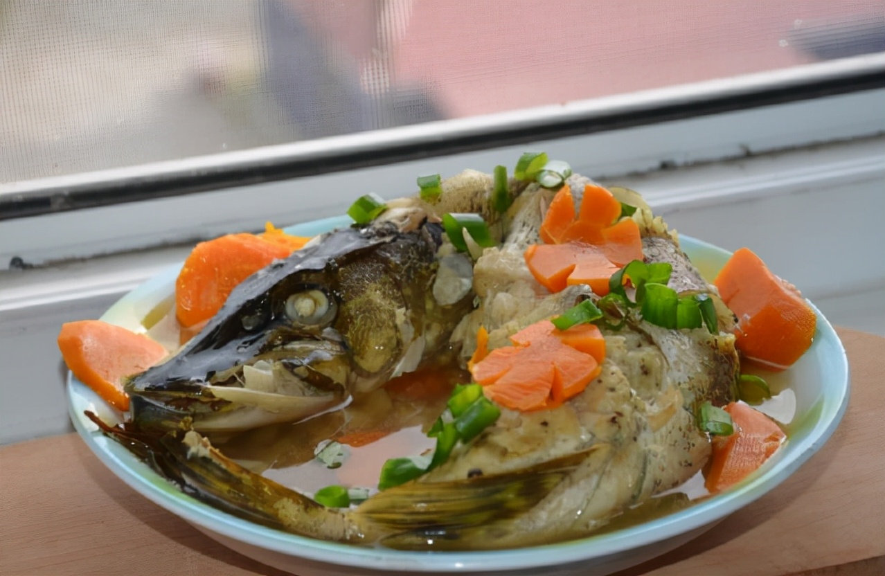 俄罗斯家庭的一日三餐，都爱吃些什么，人均寿命77岁