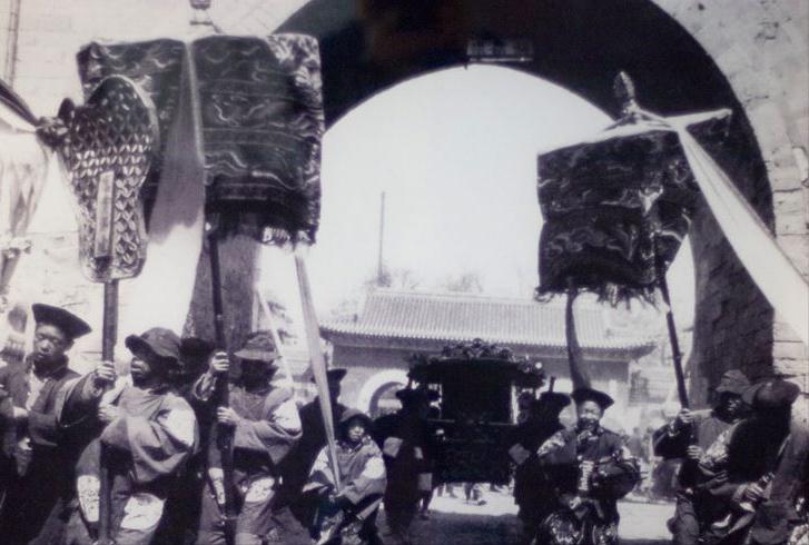 董竹君传奇一生19,董竹君传奇一生46