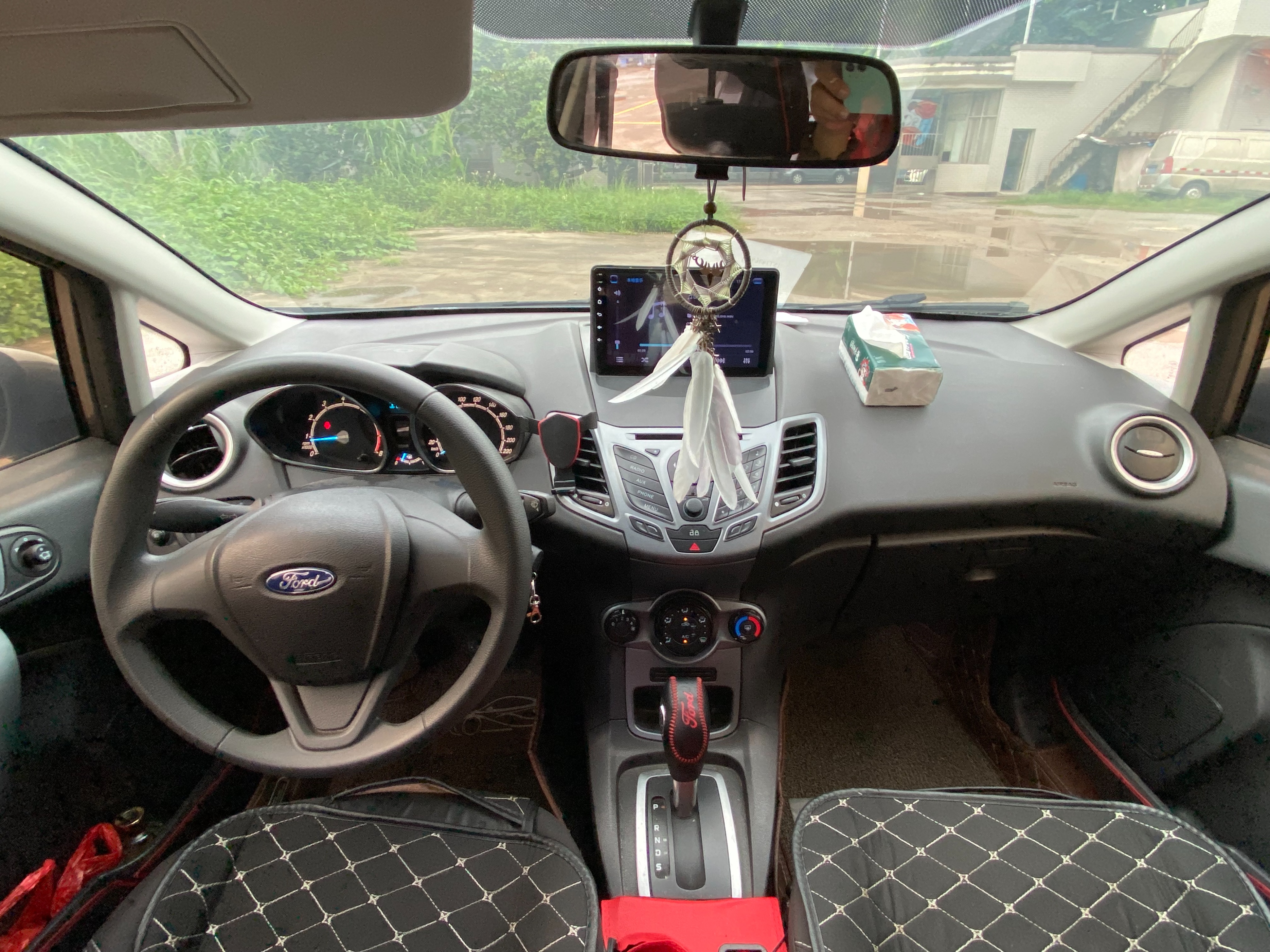 福特嘉年华13年手动二手车价格,2011年福特嘉年华二手车多少钱