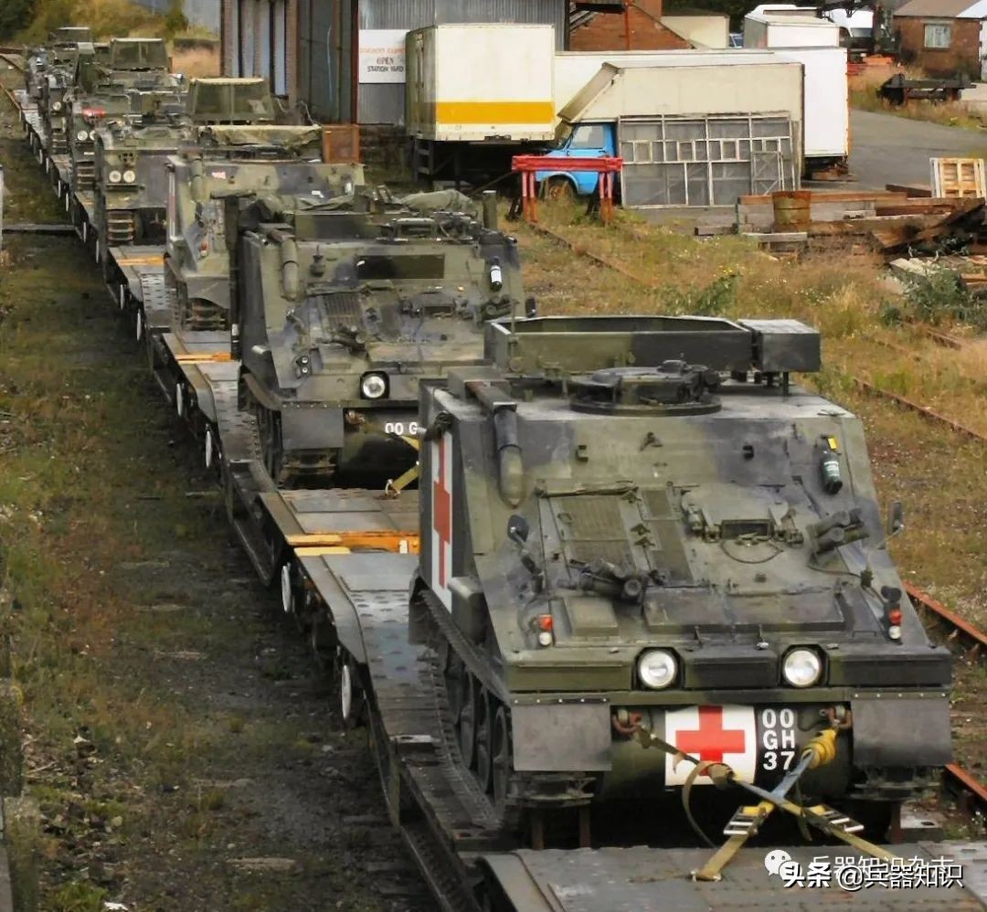 援助乌克兰装甲车,丹麦援助乌克兰装甲车