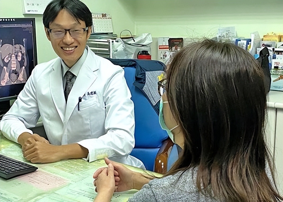 女性尿道感染的原因有很多，怎样避免感染，与生活息息相关