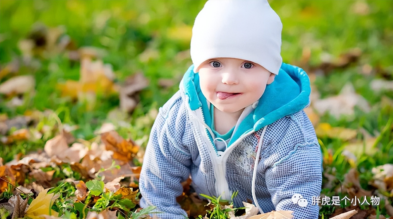 春捂秋冻孩子应注意什么,婴儿冬天冷穿什么比较合适