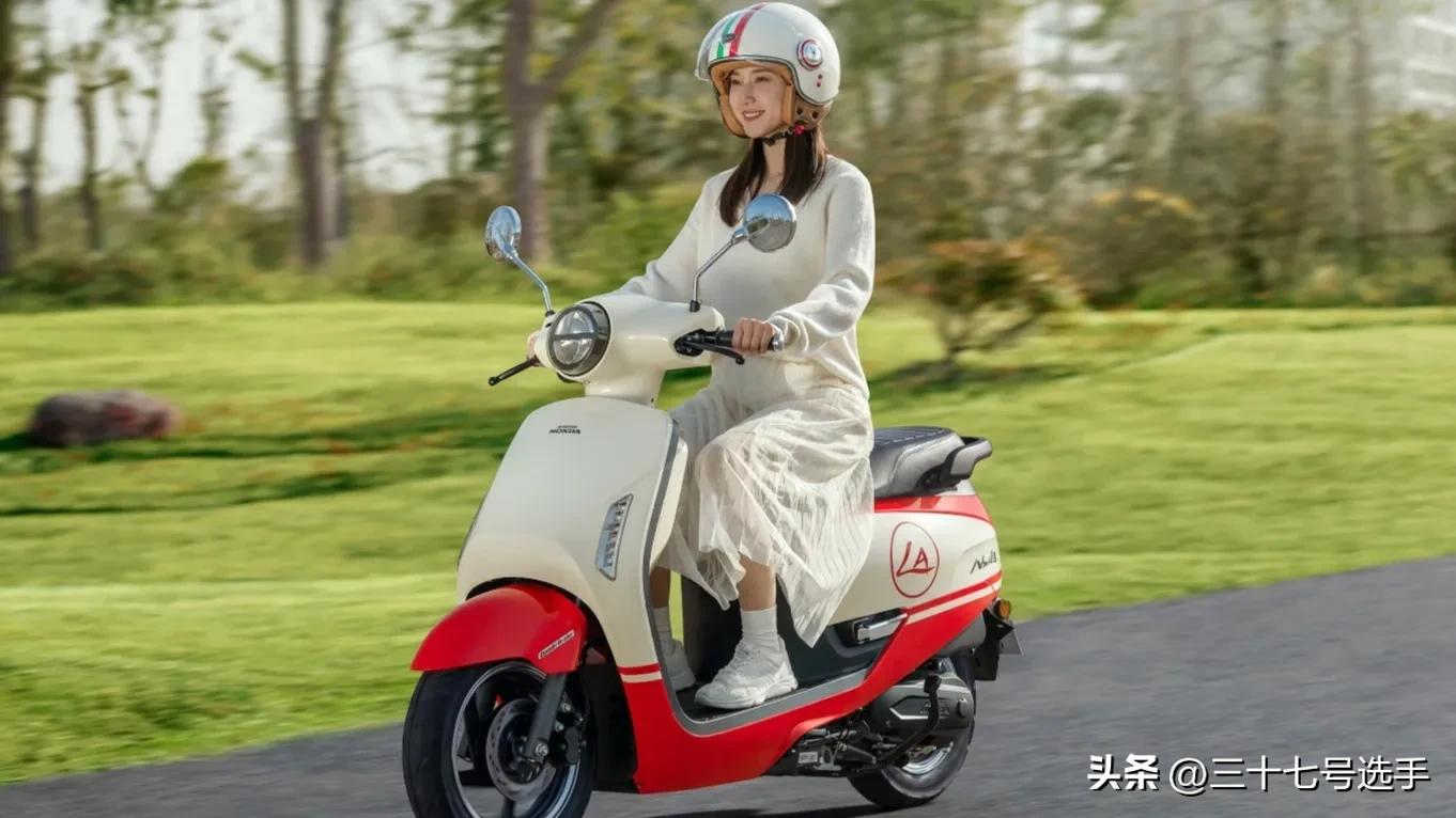 豪爵一万以下125踏板车,1万至2万左右公认最好125踏板车