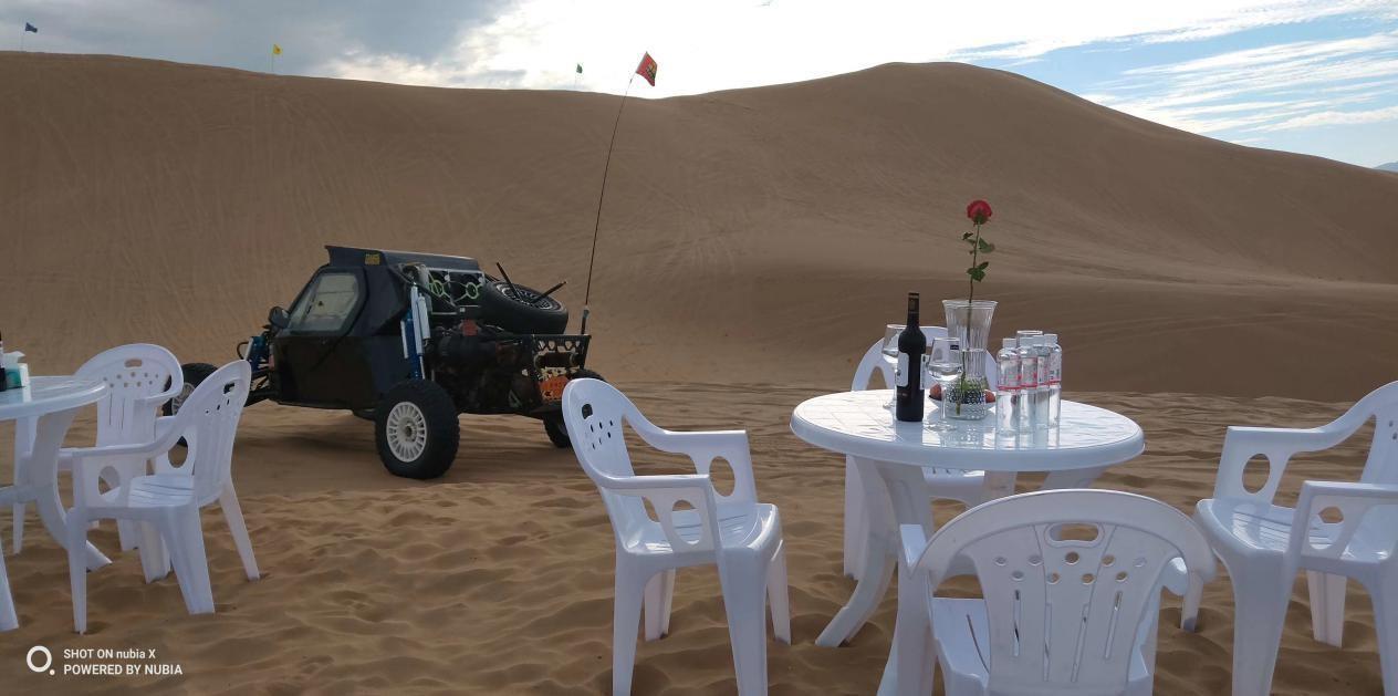 乌兰布和沙海湖半天游,乌兰布和沙海湖旅游区门票