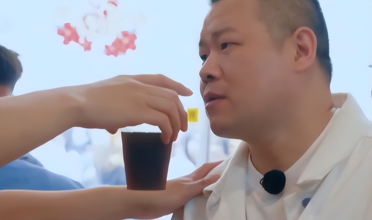 岳云鹏为什么能成为德云一哥,岳云鹏成长道路之逆袭德云一哥