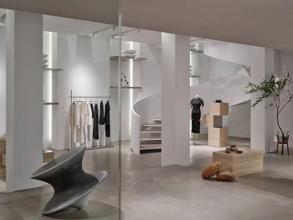 逛本土买手店，怎么跟开盲盒似的？