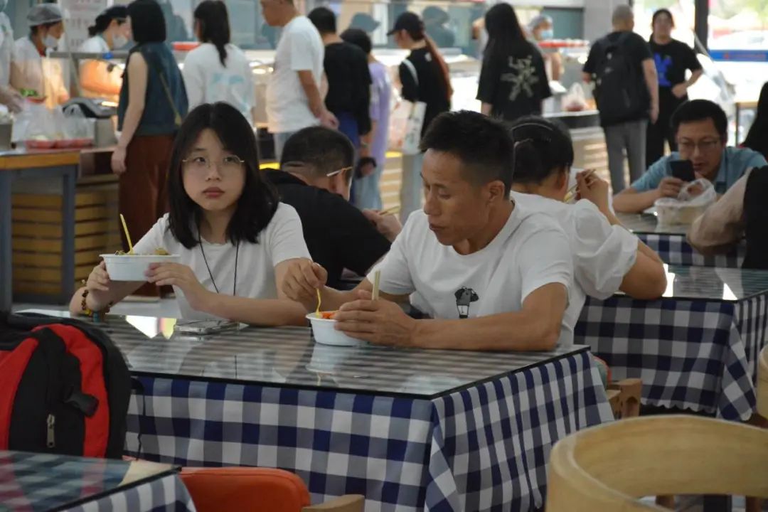 满“新”欢喜！长江职业学院喜迎2023新生！