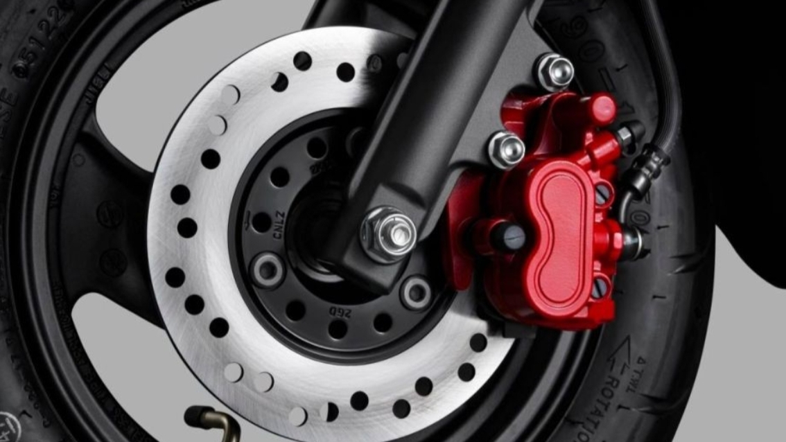 五羊本田nbx125对比巧格125,五羊本田nx125评测对比uy125