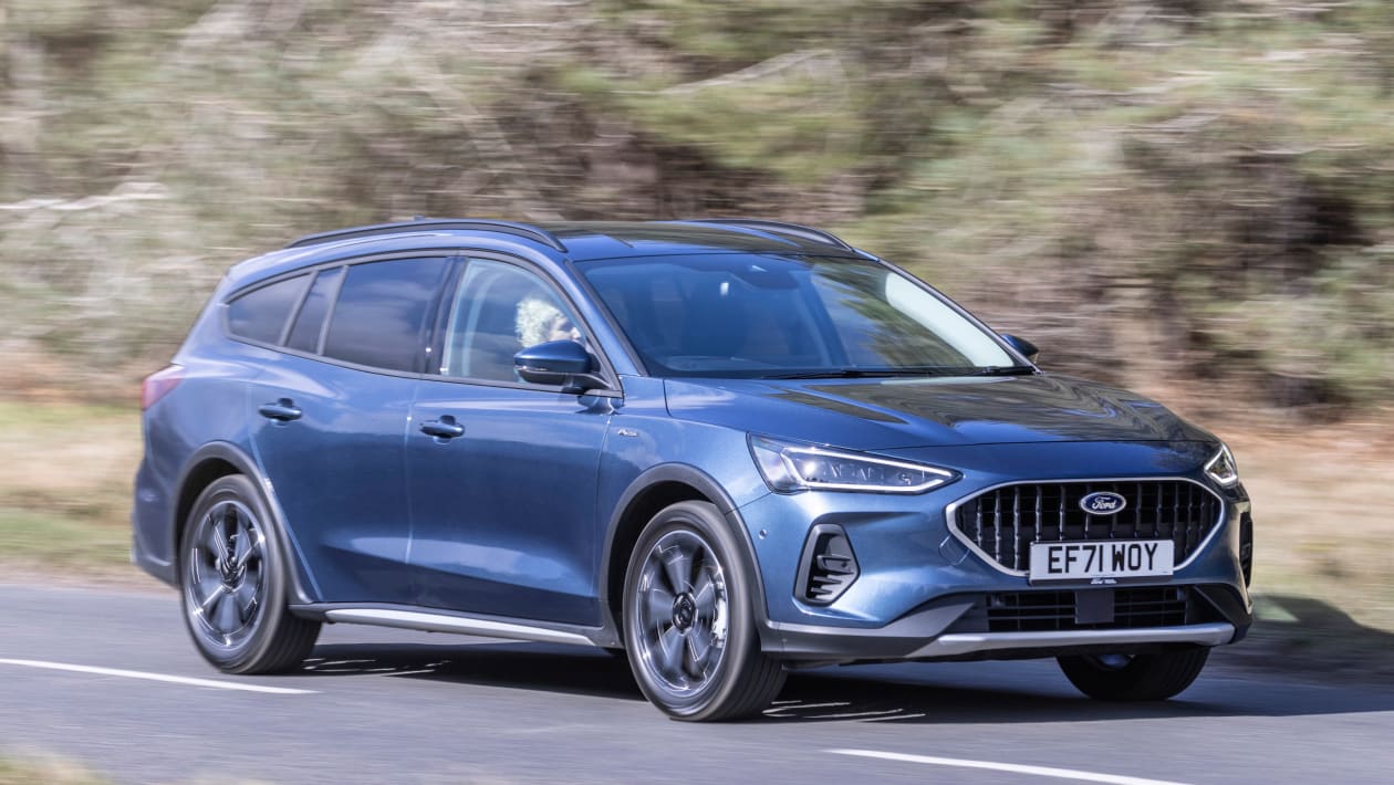 新款福克斯两厢三缸,新款福克斯旅行版谍照