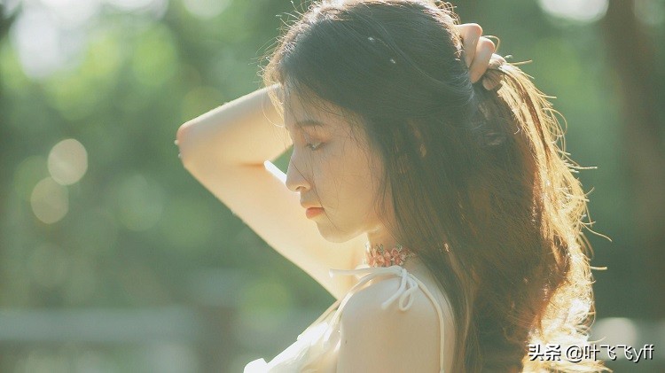 撩女生最好用的办法,和女人聊天时怎样撩她