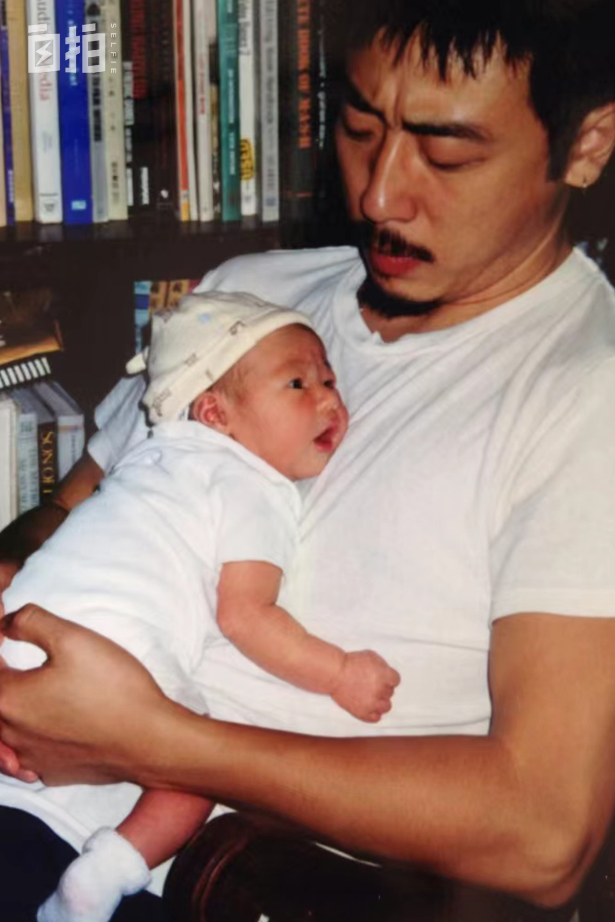 我，一毕业就演男主角，美国闯荡十年无收入，中年回国演“变态”