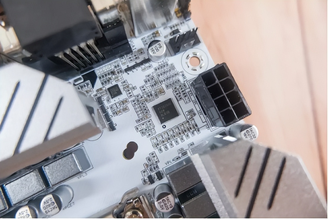 b660mplus主板是什么级别,华南金牌b660主板支持装什么系统