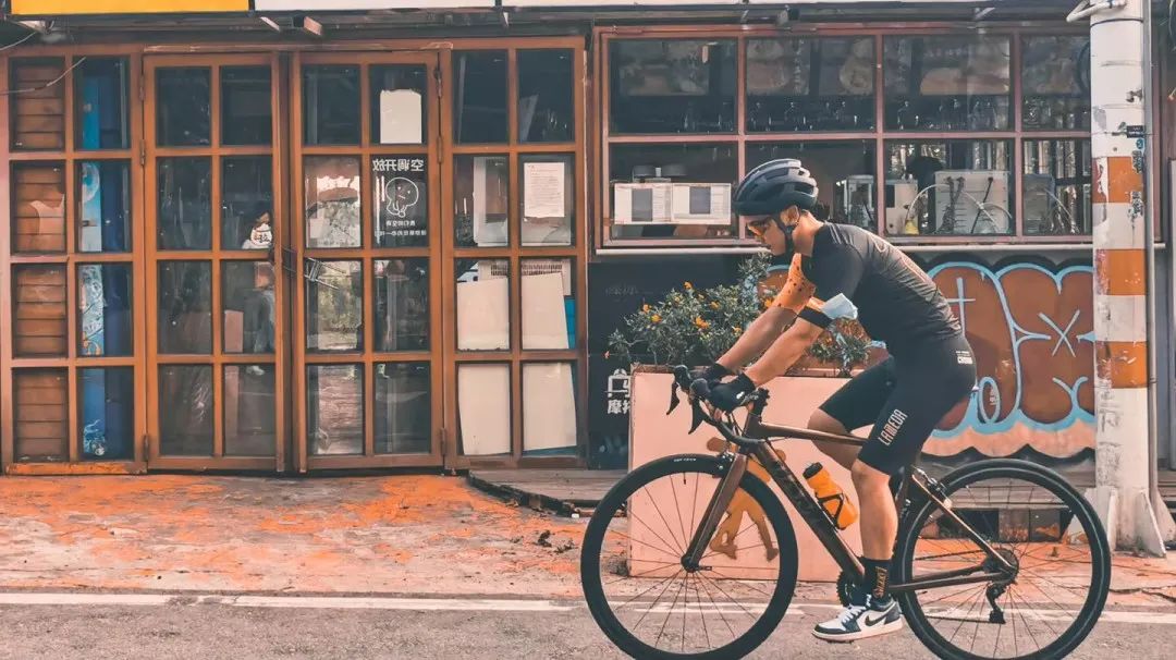 成都便宜的运动场地有哪些,家门口运动场地