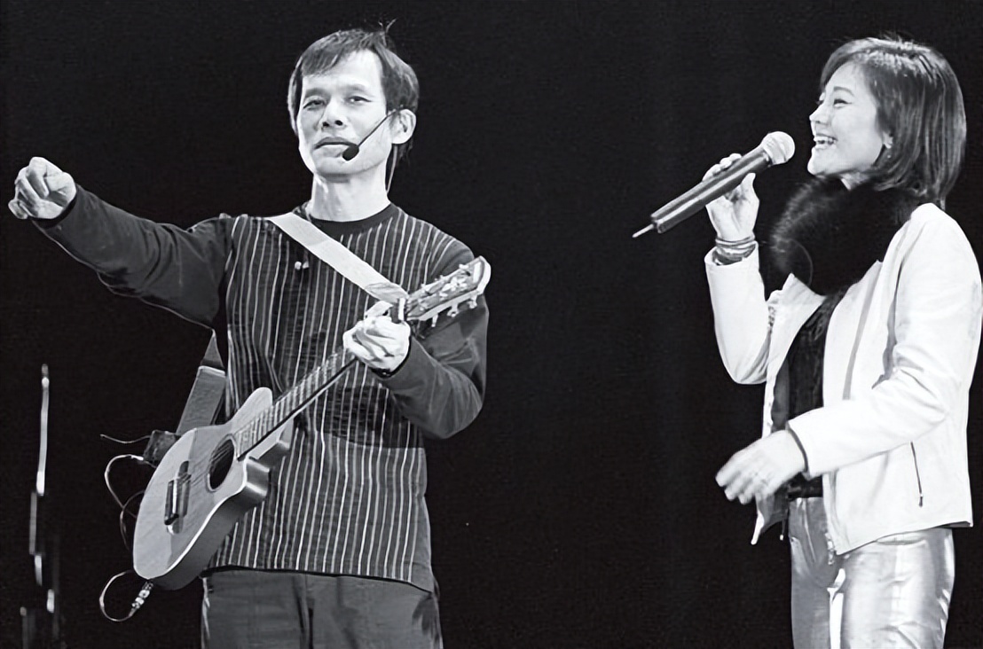 罗大佑婚姻状况,音乐教父罗大佑完整版