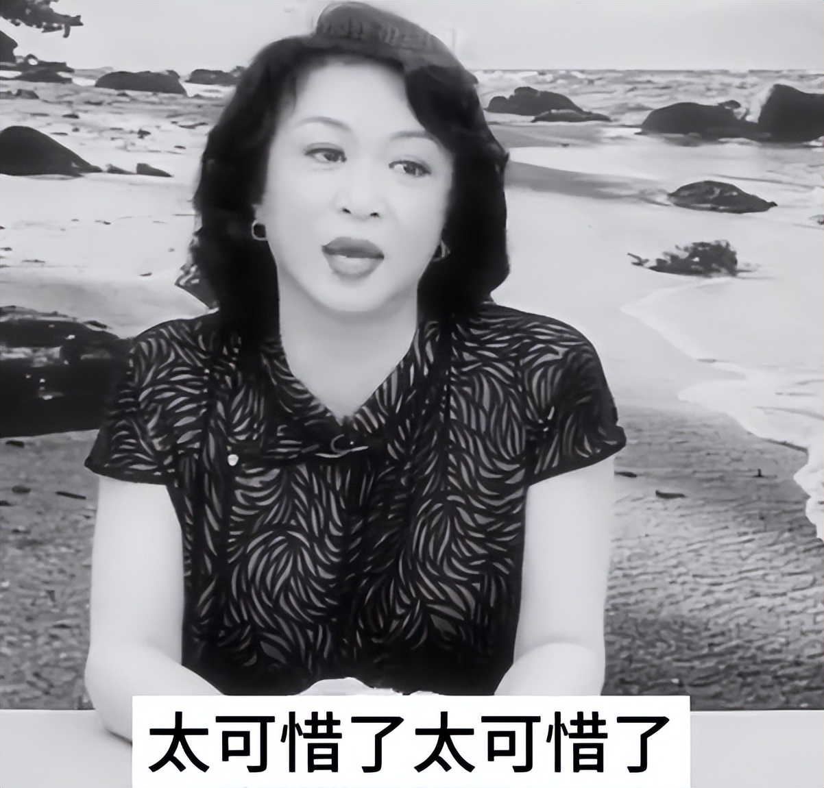 成龙发合照悼念李玟,成龙缅怀李玟