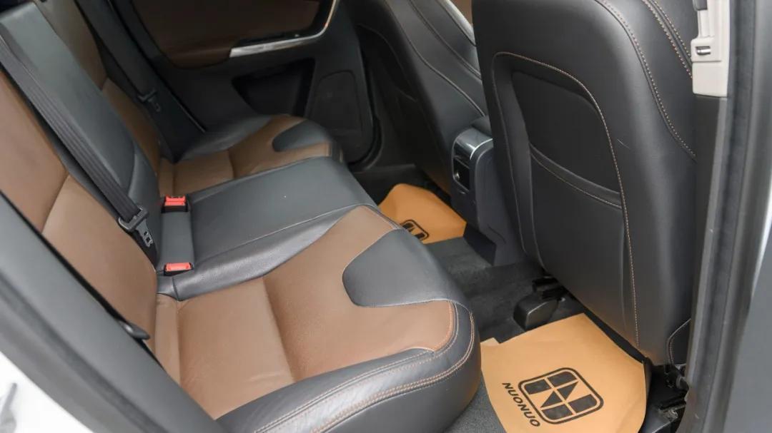 2010年沃尔沃xc60二手多少钱,杭州全款13万15年的沃尔沃xc60