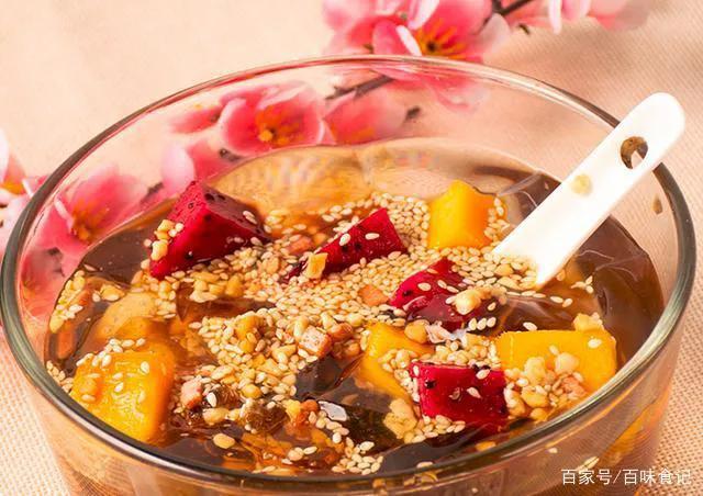 最新网红摆摊小吃美食,最实惠的网红小吃摊地址