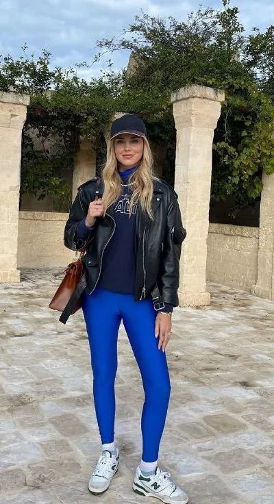 宇宙时尚博主被质疑衣品？！网友吐槽：她的穿搭我真看不懂…