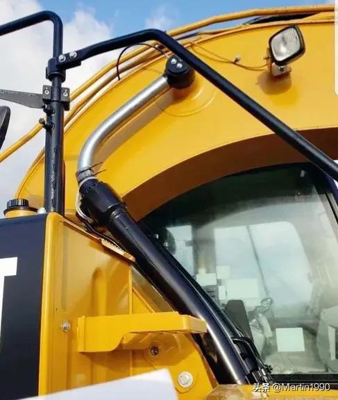 大型挖掘机事故视频大全,挖掘机重大事故案例