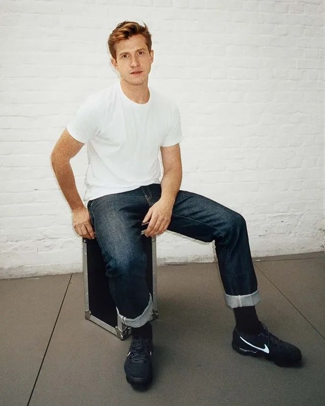 vogue独家采访,vogue主编创意总监