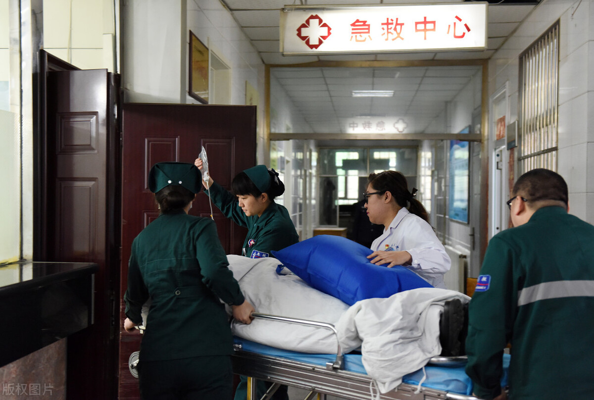 有什么好办法治痔疮出血,痔疮大出血一星期了怎么办