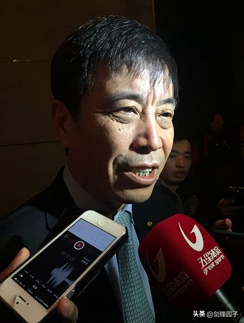 中国足协反腐与足球发展,足协新政能让中国足球触底反弹吗