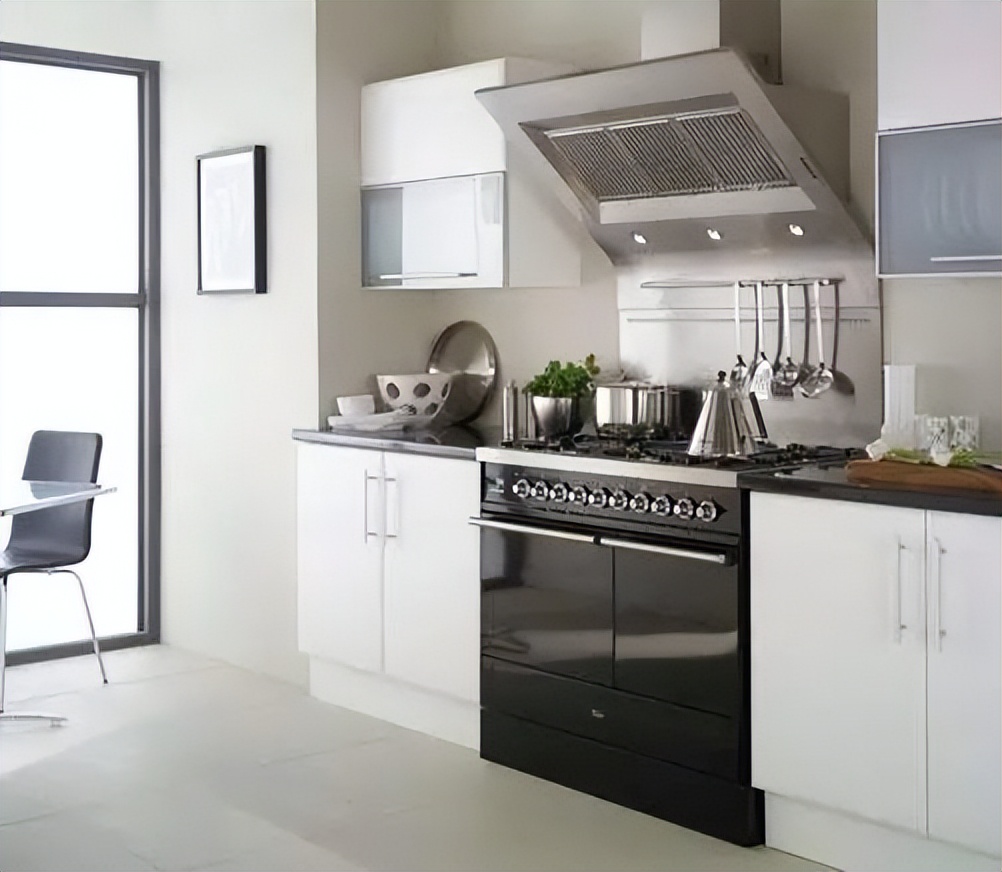 油烟机侧吸和顶吸哪个吸烟效果好,开放式厨房选侧吸还是顶吸油烟机