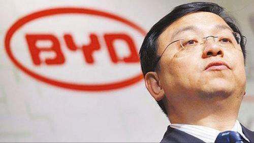 王传福父母双亡,王传福15岁成孤儿