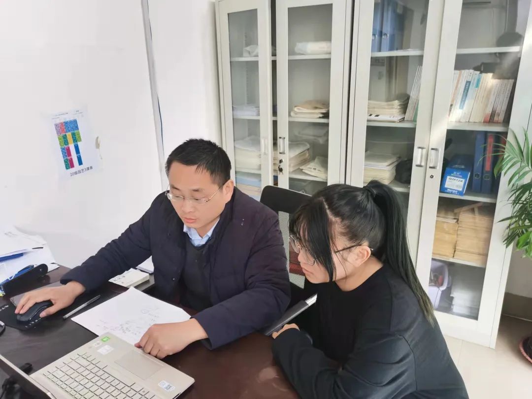 娼嶅潑绉戞妧瀛﹂櫌閫嗚,娼嶅潑绉戞妧瀛﹂櫌涓撶閫嗚